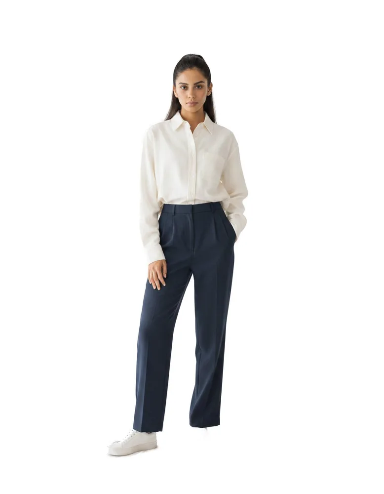 Oxford shirt on a Garu Studio model